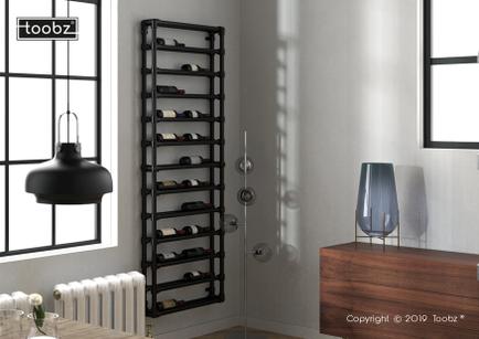 65a150ad81a5b-Wijnrek Redhill Black - Logo.jpg